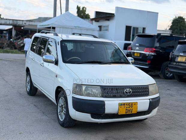 Toyota Probox 2006 White