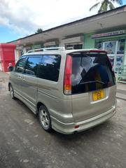 Toyota Noah 2001 Gold for sale