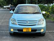Toyota IST 2004 Silver for sale