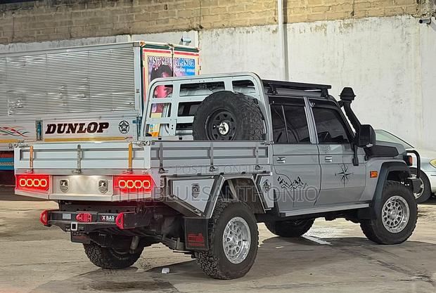 Toyota Land Cruiser 2025 Gray