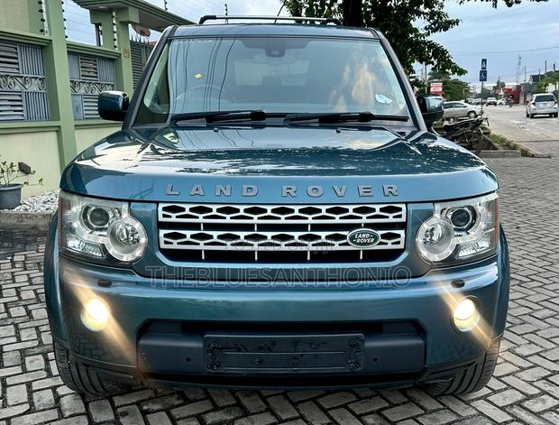 Land Rover Discovery 2013 Blue