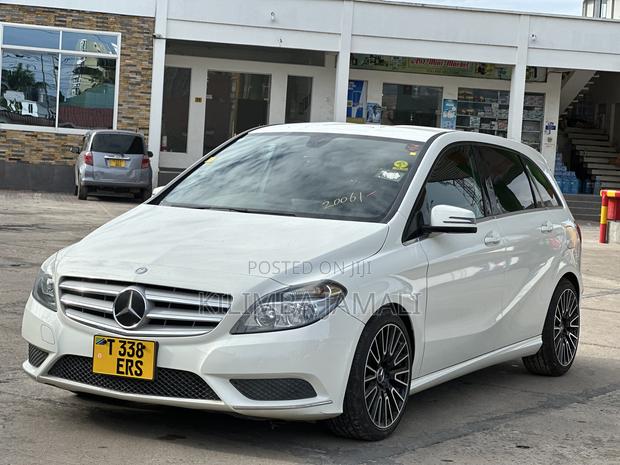 Mercedes-Benz B-Class 2014 White