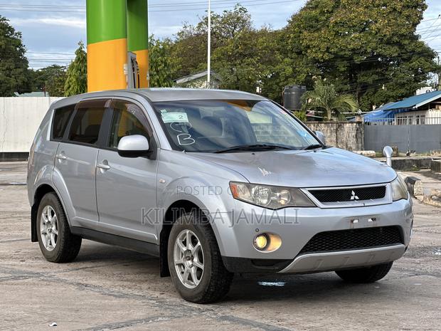 Mitsubishi Outlander 2008 Silver