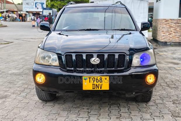 Toyota Kluger 2004 Black