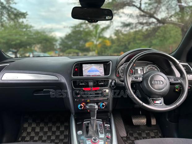 Audi Q5 2015 Black