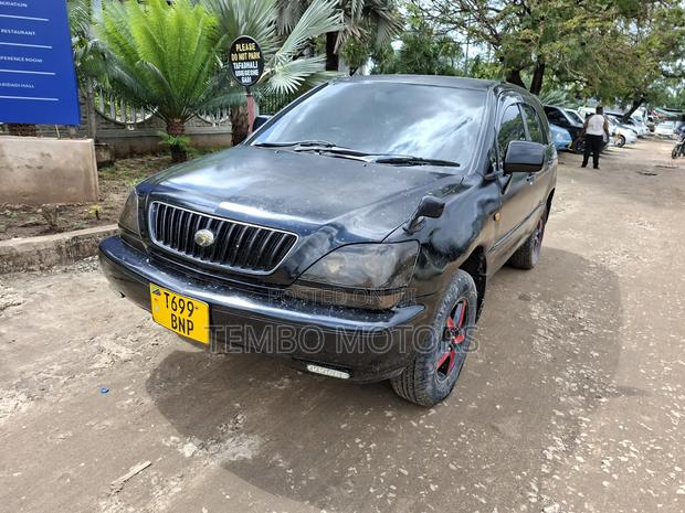 Toyota Harrier 2002 Black