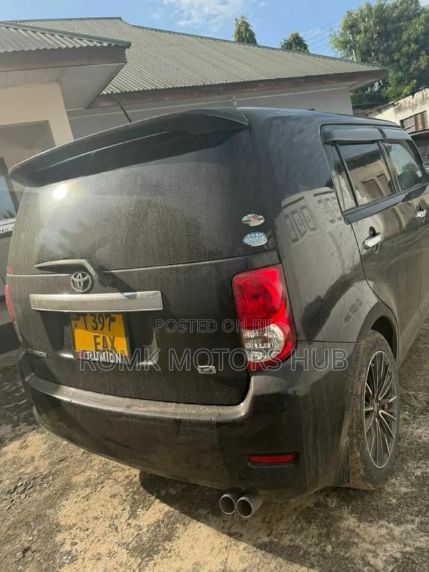 Toyota Rumion 1.5 FWD 2021 Black
