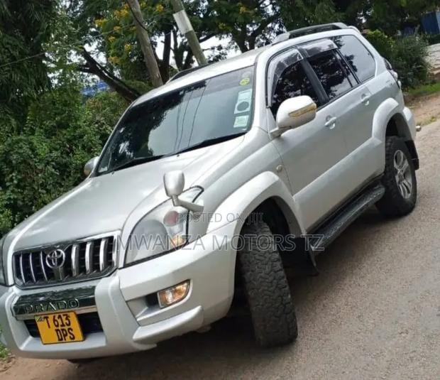 Toyota Land Cruiser Prado 2007 Silver