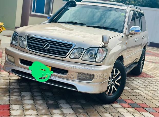 Toyota Land Cruiser 2005 Gold