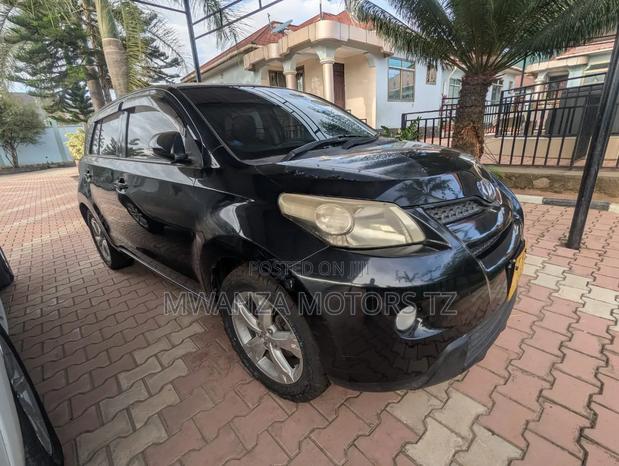 Toyota IST 2011 Black