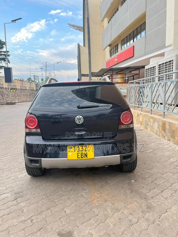 Volkswagen Polo 2009 Black