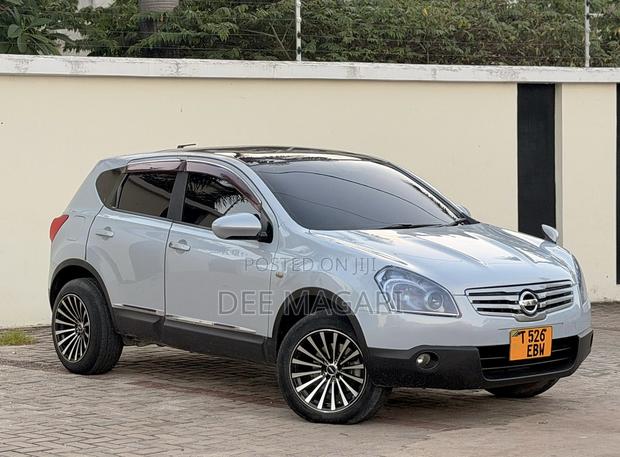 Nissan Dualis 2009 Gray