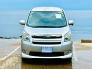 Toyota Noah 2008 Silver for sale
