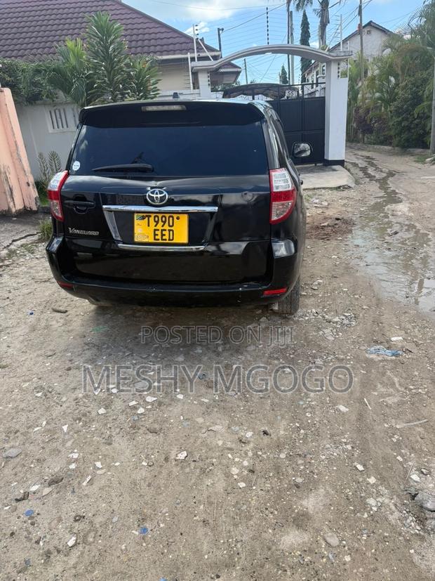 Toyota Vanguard 2007 Black