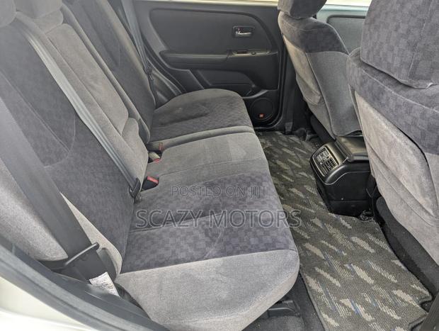 Toyota Harrier 2001 Silver
