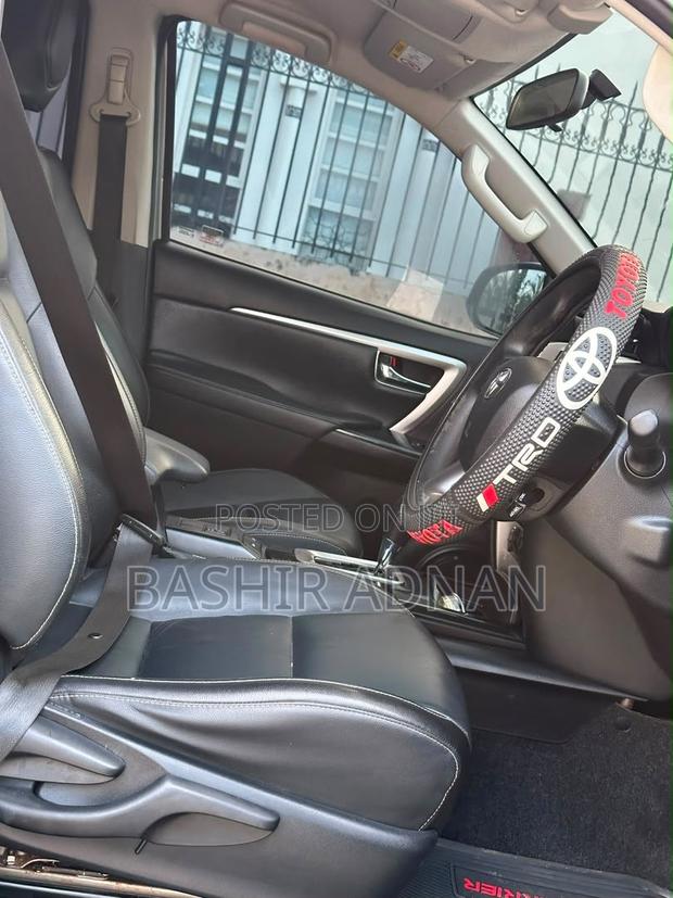 Toyota Fortuner 2.4 D AWD 2020 Gray
