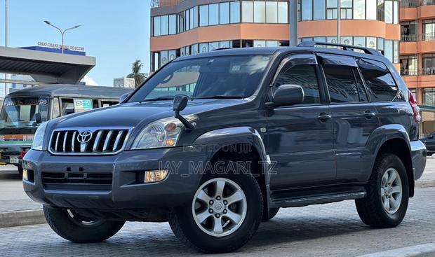 Toyota Land Cruiser Prado 2006 Gray
