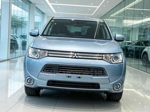 Mitsubishi Outlander 2015 Blue