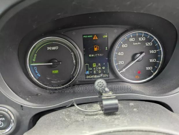 Mitsubishi Outlander 2015 Blue