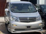 Toyota Alphard 2.4 Petrol FWD 2004 Silver for sale