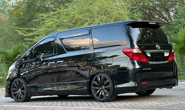 Toyota Alphard 2008 Black