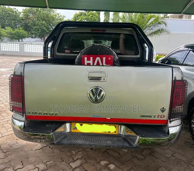 Volkswagen Amarok 2014 Beige