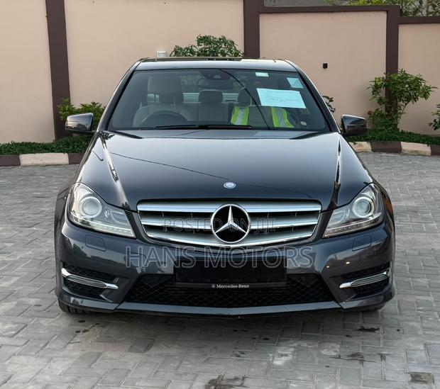 Mercedes-Benz C200 2013 Gray