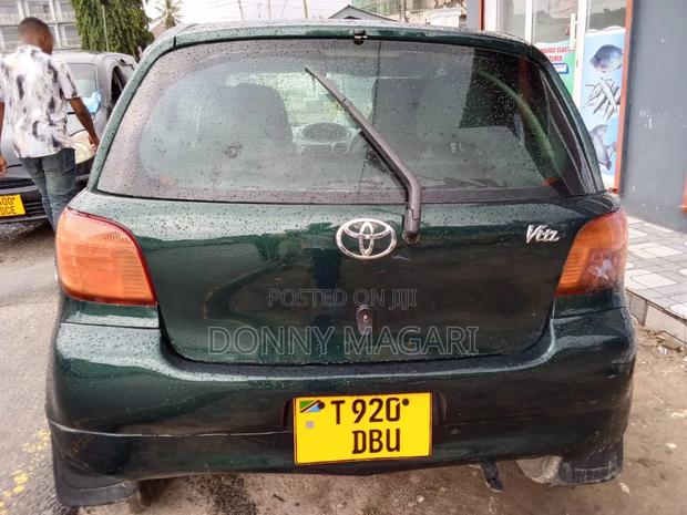 Toyota Vitz 2004 Green