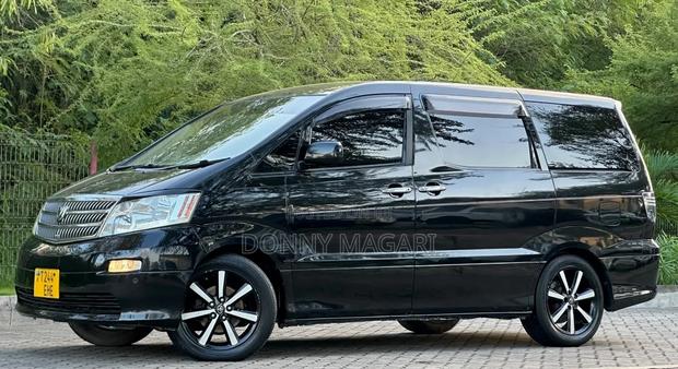 Toyota Alphard 2004 Black