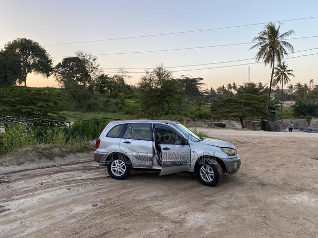 Toyota RAV4 Automatic 2003 Silver