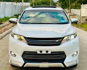 Toyota Harrier 2017 White for sale