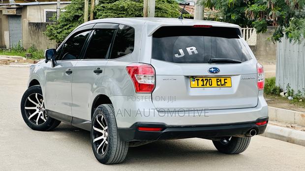 Subaru Forester 2014 Silver