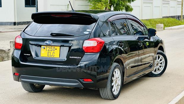 Subaru Impreza 2.0i 5-dr 2013 Black