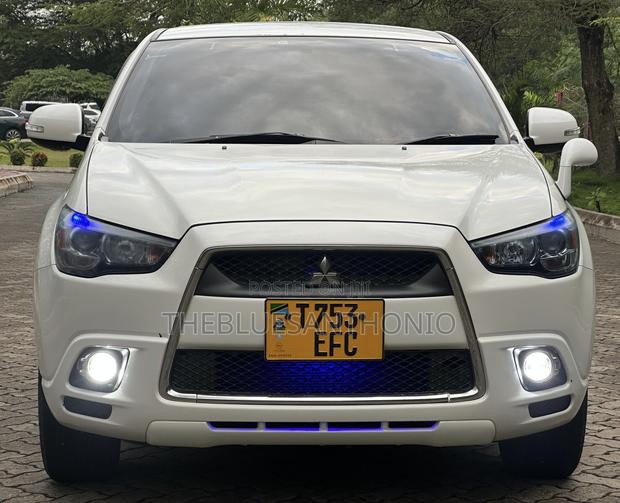Mitsubishi RVR 2.0 2011 White