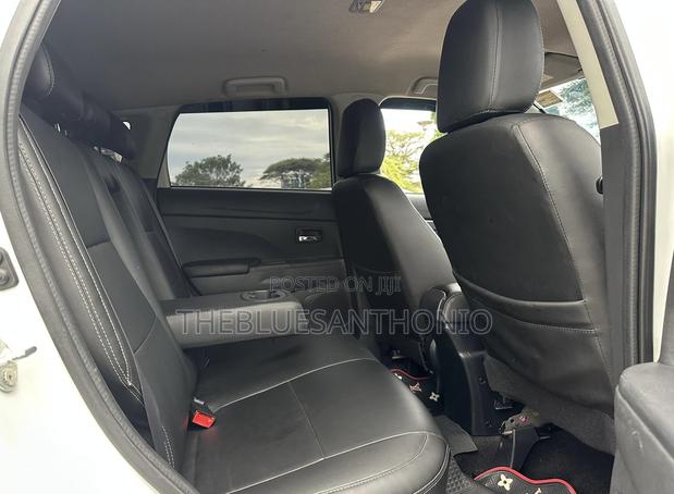 Mitsubishi RVR 2.0 2011 White