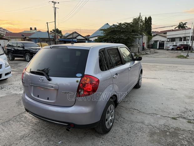 Mazda Verisa 2011 Purple