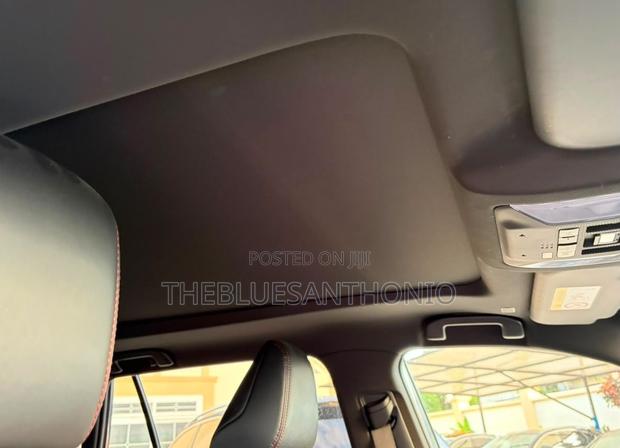 Toyota RAV4 Hybrid 2024 Gray
