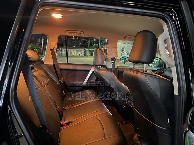 Toyota Land Cruiser Prado 2020 Black