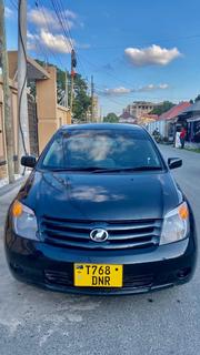 Toyota IST 2005 Black for sale