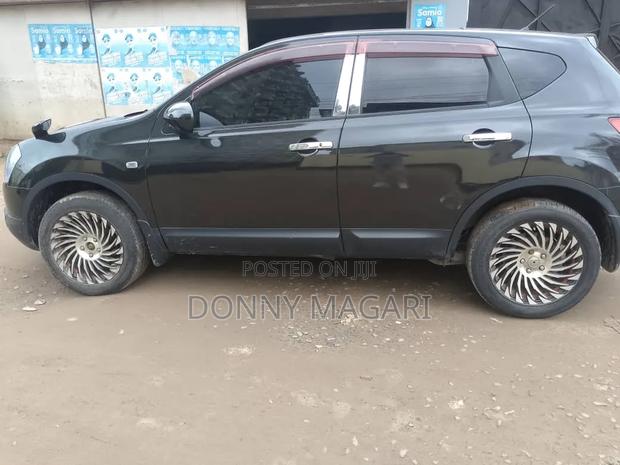 Nissan Dualis 2008 Black