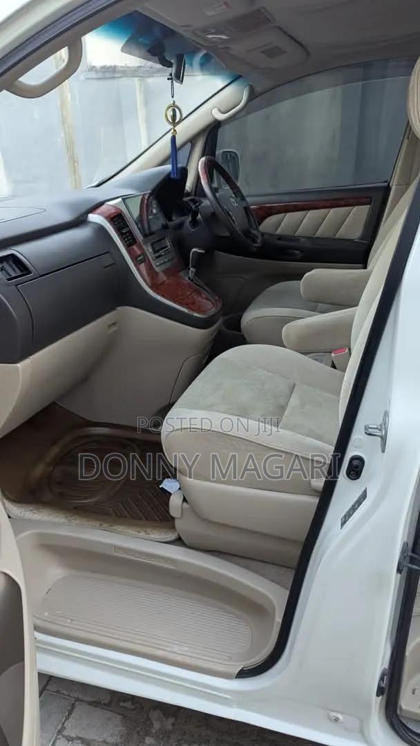 Toyota Alphard 2004 White