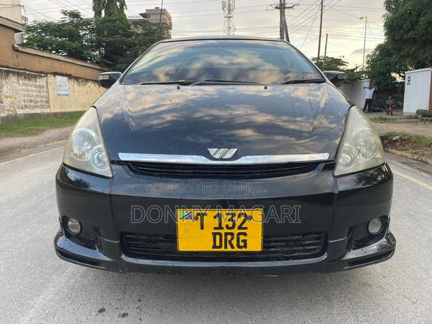 Toyota Wish 2004 Gray