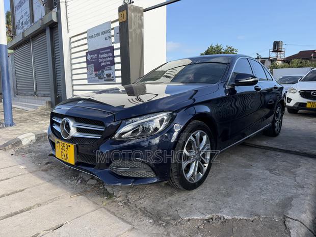 Mercedes-Benz C-Class C 200 (C204) 2014 Blue