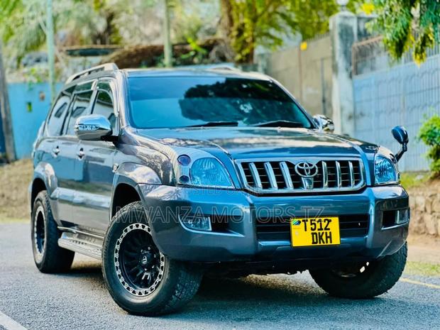 Toyota Land Cruiser Prado 2007 Gray