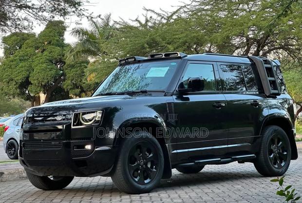 Land Rover Defender 2023 Black