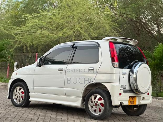 Daihatsu Terios Automatic 2003 White