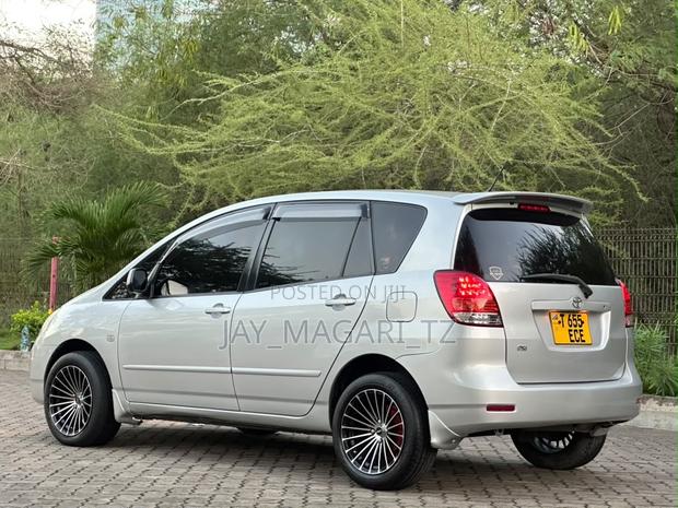 Toyota Corolla Spacio 2003 Silver