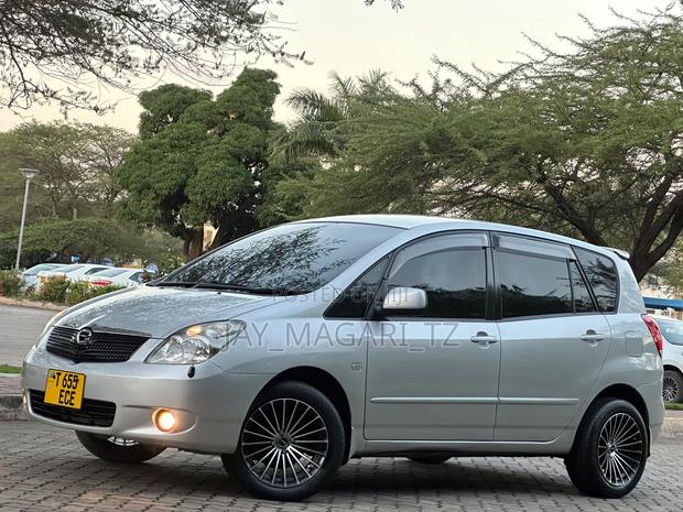 Toyota Corolla Spacio 2003 Silver