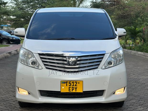 Toyota Alphard 2009 White