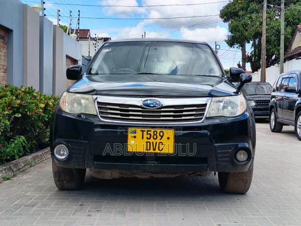 Subaru Forester 2011 Black